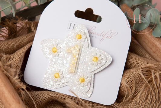 Girls Birthday Badge white glitter birthday badg star birthday badge, 1st birthday, personalised birthday badge birthday decor